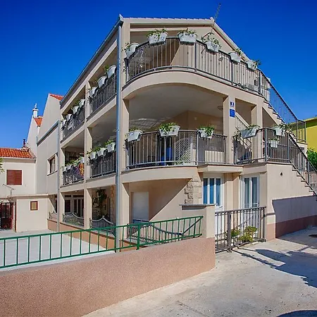 Nikola Vidovic Apartman *