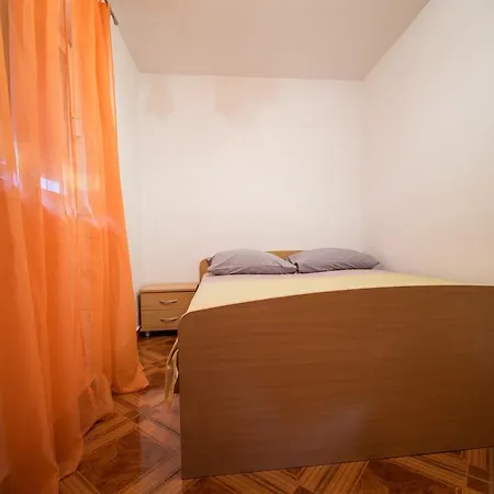 Apartment Nikola Vidovic