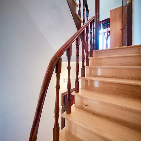 Nikola Vidovic Apartment