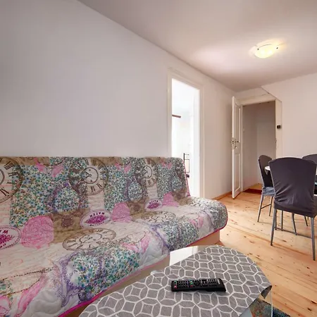 Apartment Nikola Vidovic Komiza