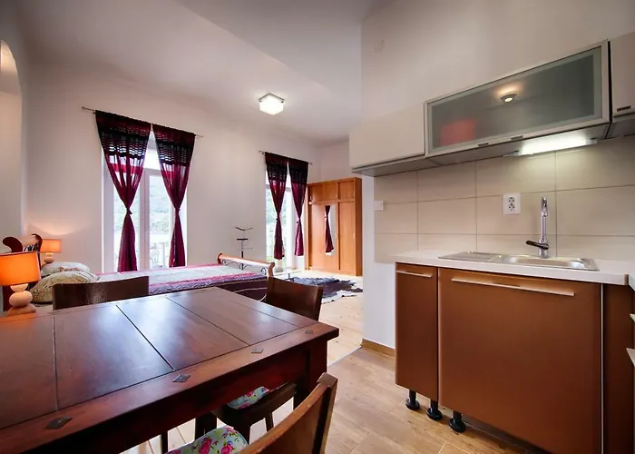 Nikola Vidovic Komiža